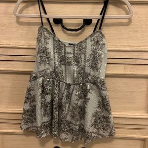 Buckle- Boutique tank